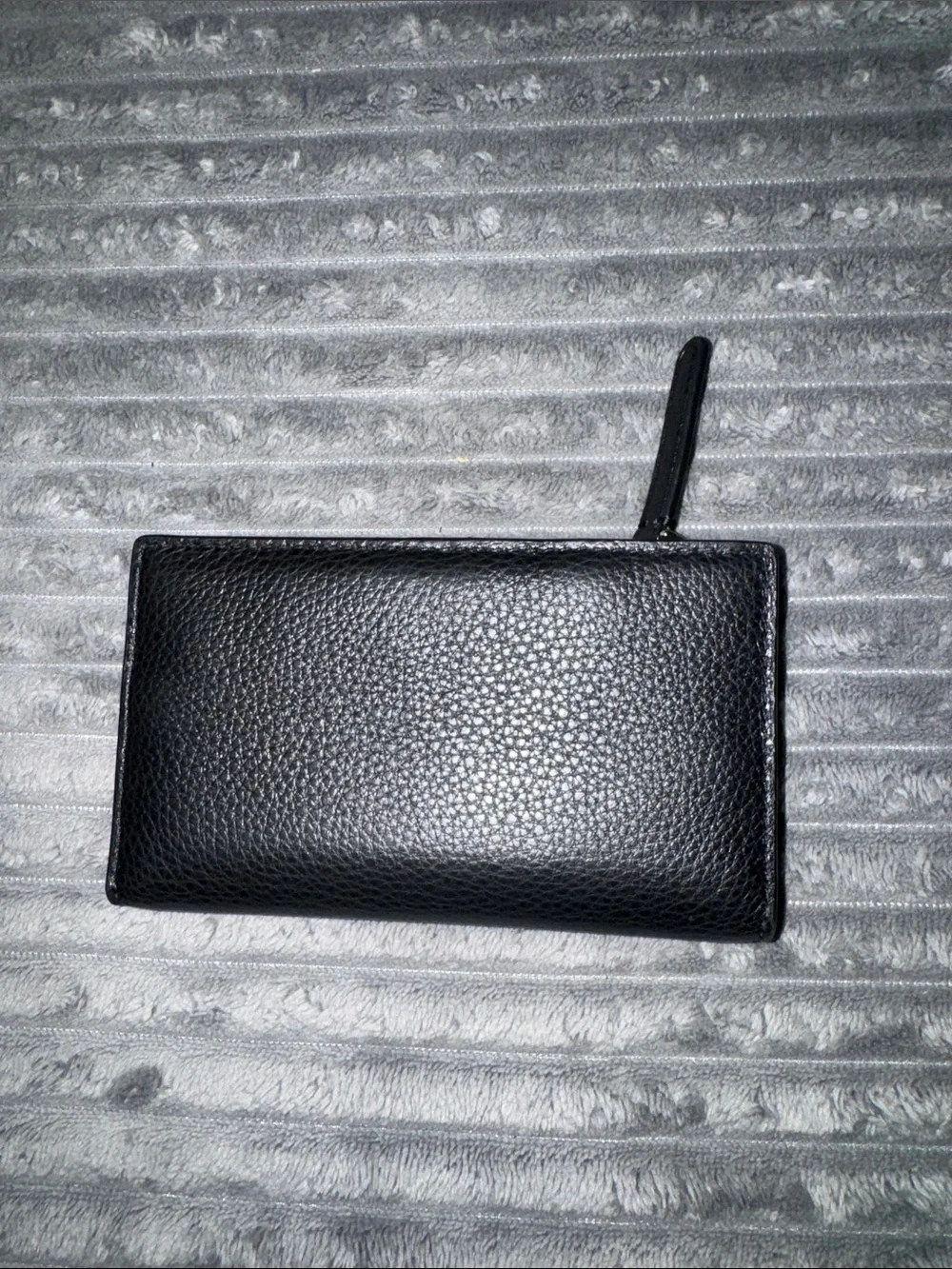 kate spade Black Pebbled Leather Zip Card Pouch with Gold Logo
